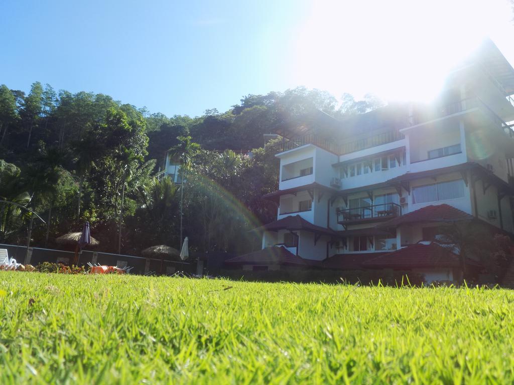 Kandyan Hotel Exterior photo